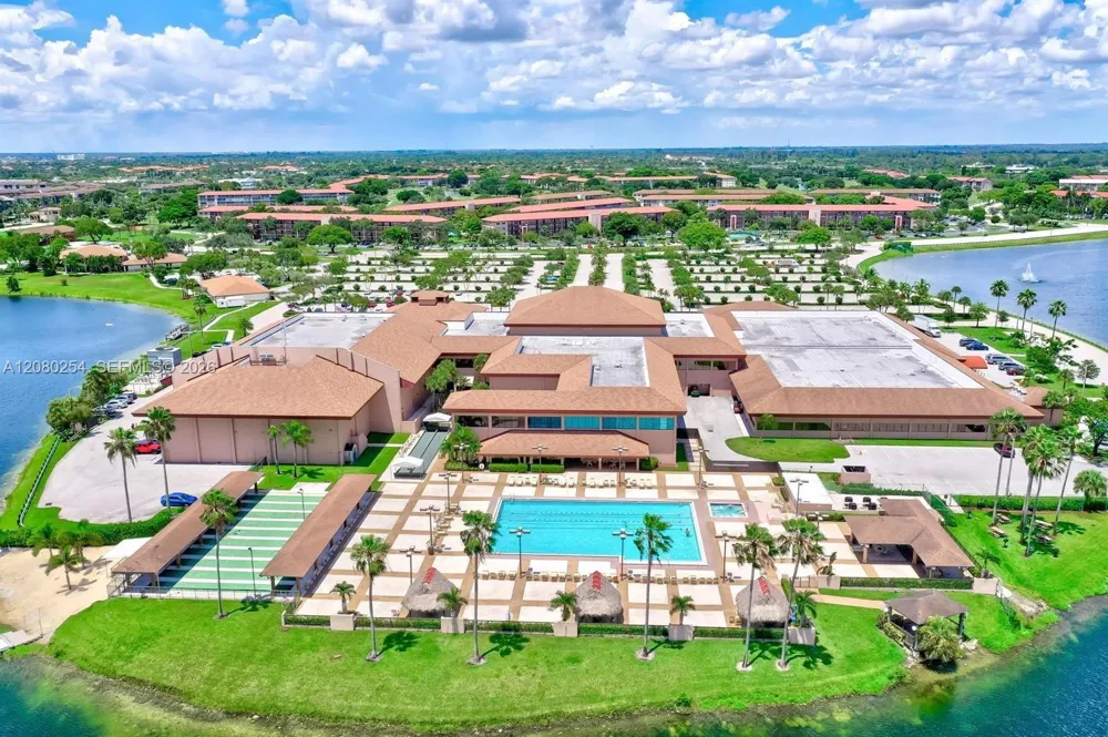 13105 SW 16th Ct #204L Pembroke Pines, FL 33027