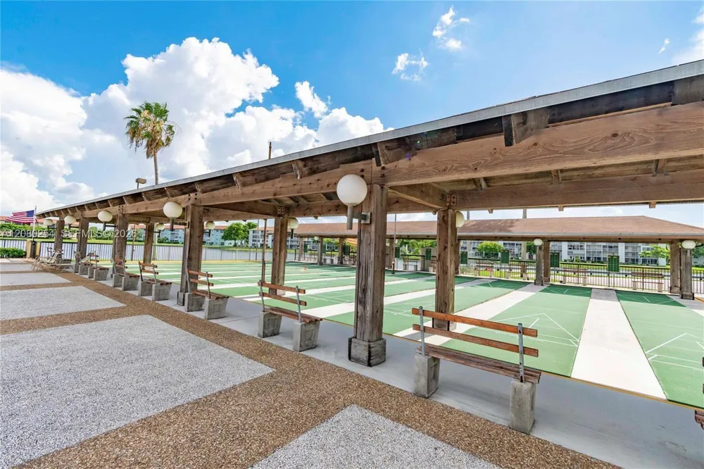 13105 SW 16th Ct #204L Pembroke Pines, FL 33027