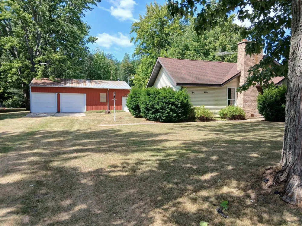 4589 Geneva Road Warren Township, MI 48618