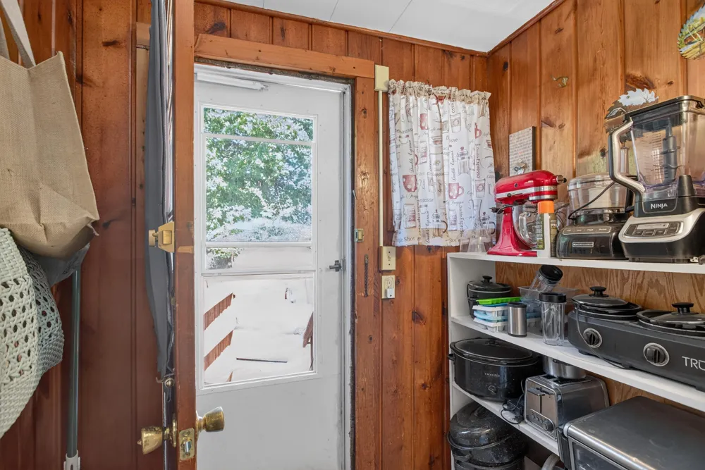 1324 E North Street Jackson City, MI 49202
