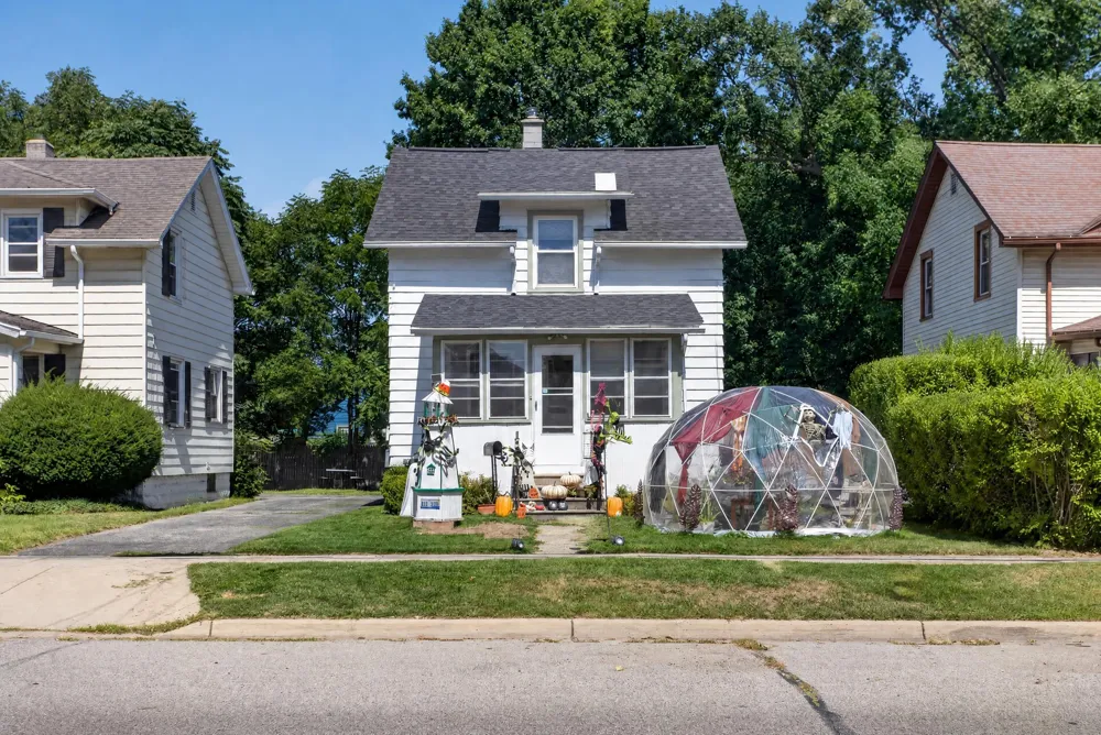 1324 E North Street Jackson City, MI 49202