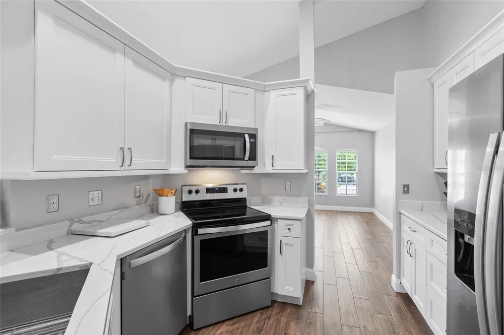 1702 MEADOW OAK LANE Tarpon Springs, FL 34689