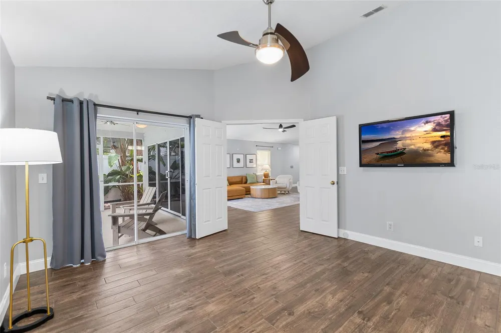 1702 MEADOW OAK LANE Tarpon Springs, FL 34689