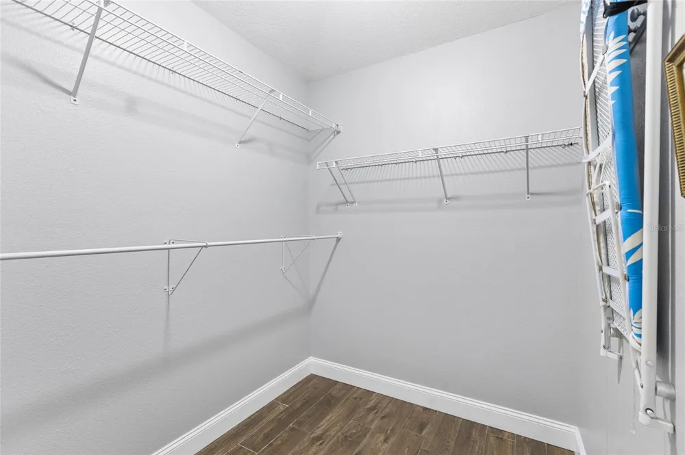 1702 MEADOW OAK LANE Tarpon Springs, FL 34689