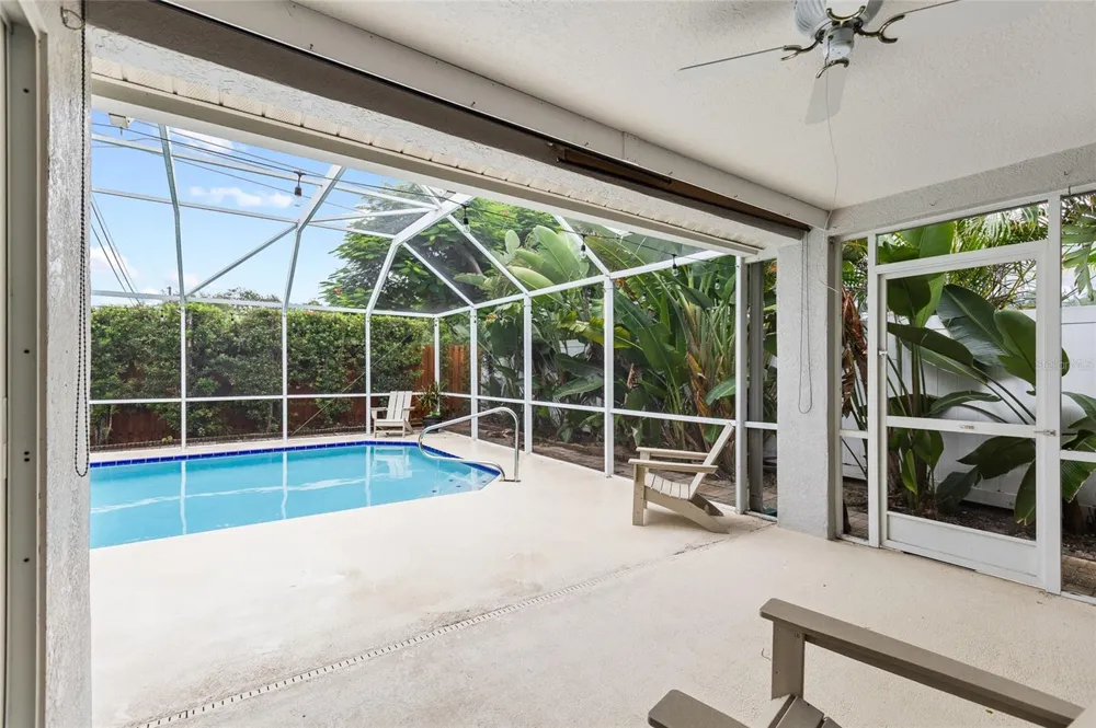 1702 MEADOW OAK LANE Tarpon Springs, FL 34689