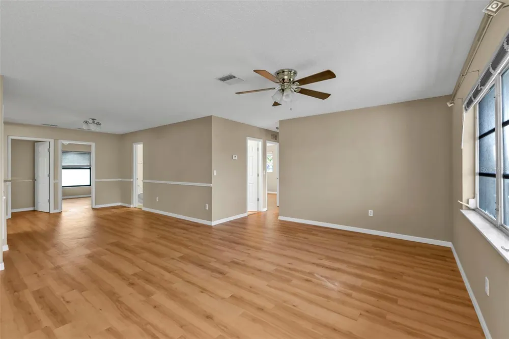 8172 TRIONFO AVENUE North Port, FL 34287