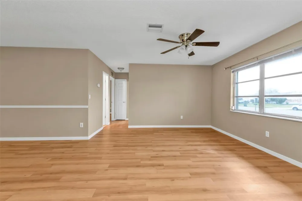 8172 TRIONFO AVENUE North Port, FL 34287