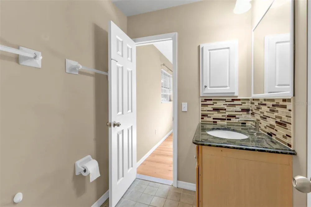 8172 TRIONFO AVENUE North Port, FL 34287
