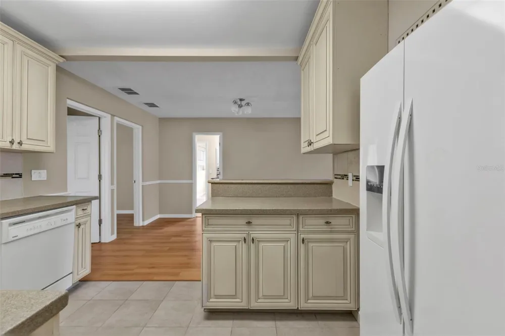 8172 TRIONFO AVENUE North Port, FL 34287