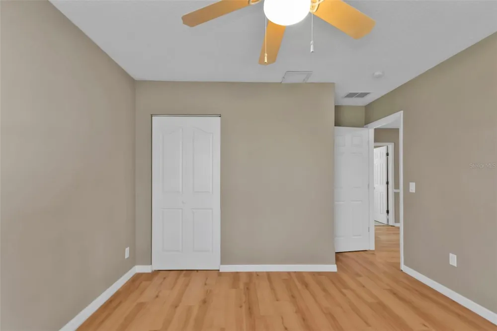8172 TRIONFO AVENUE North Port, FL 34287