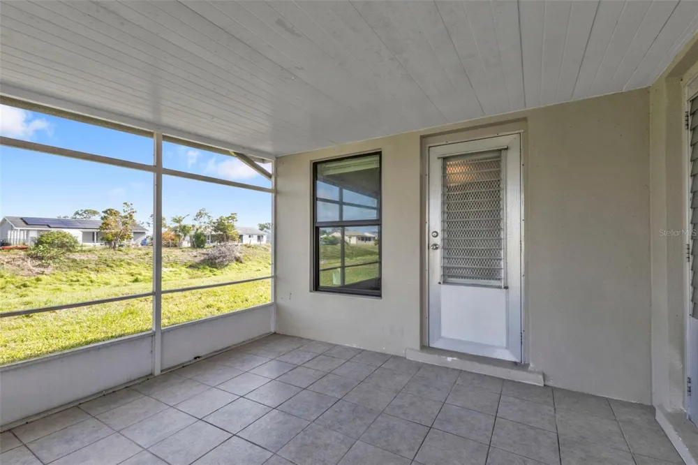 8172 TRIONFO AVENUE North Port, FL 34287