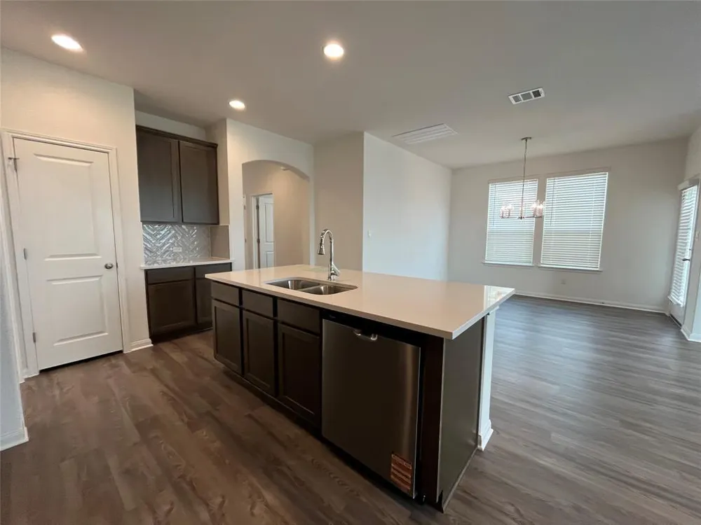 5314 Ovile Street Round Rock, TX 78665