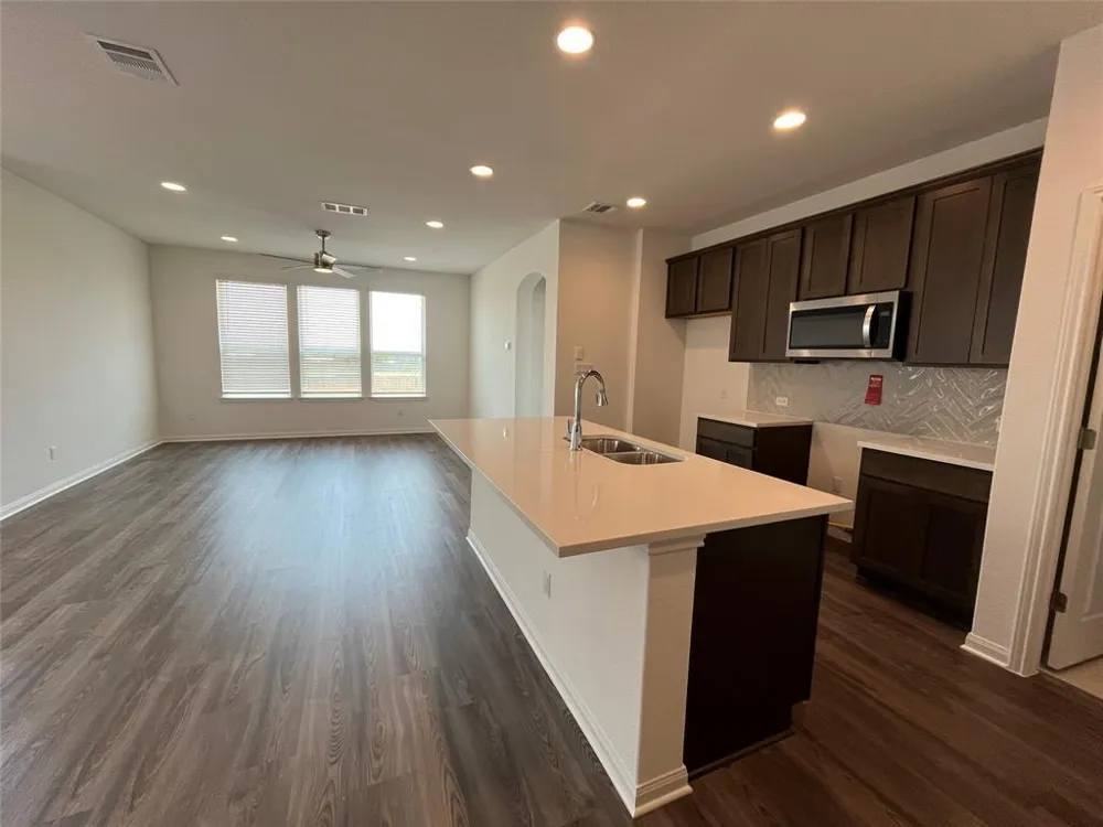 5314 Ovile Street Round Rock, TX 78665