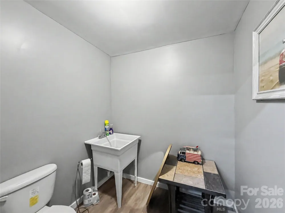 2330 Oakland Road Forest City, NC 28043