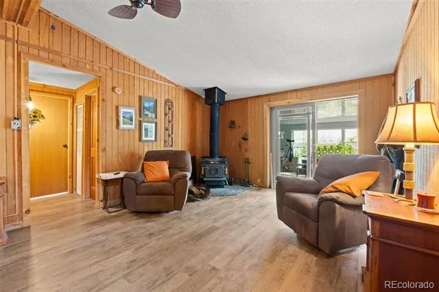 242 Poplar Lane Guffey, CO 80820