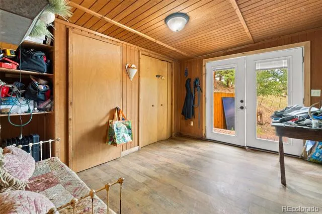 242 Poplar Lane Guffey, CO 80820