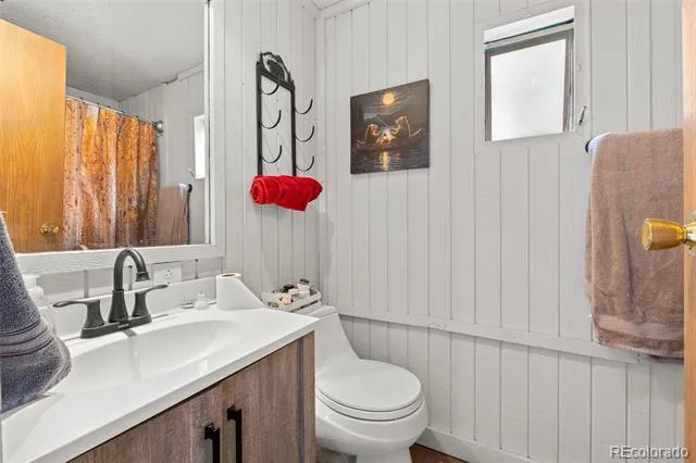 242 Poplar Lane Guffey, CO 80820