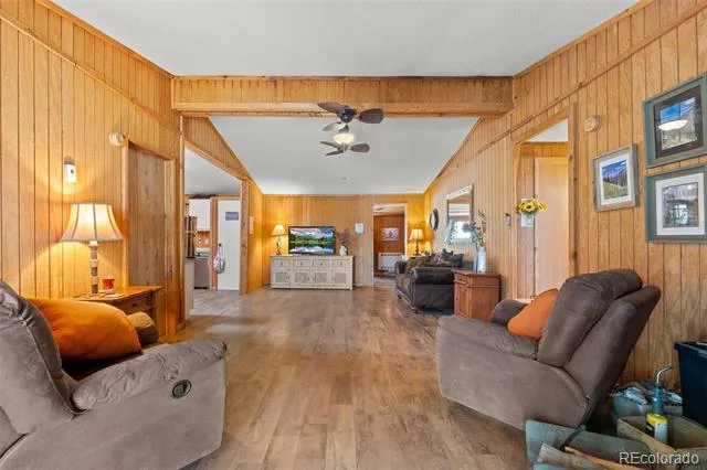 242 Poplar Lane Guffey, CO 80820