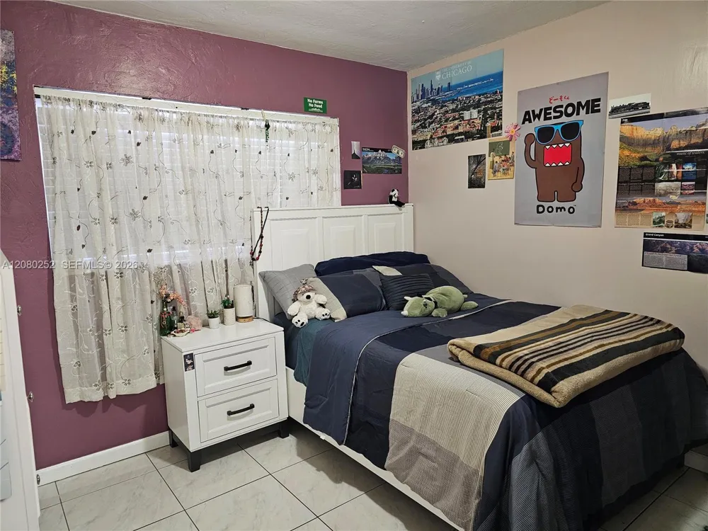 20700 Leeward Ln Cutler Bay, FL 33189
