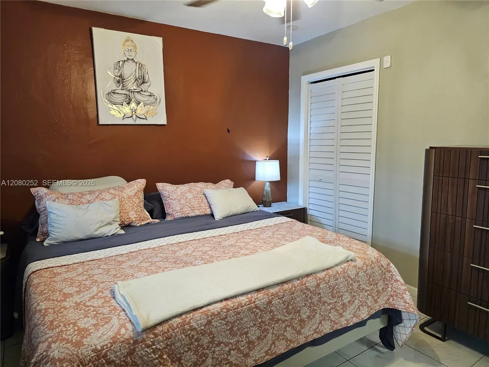 20700 Leeward Ln Cutler Bay, FL 33189