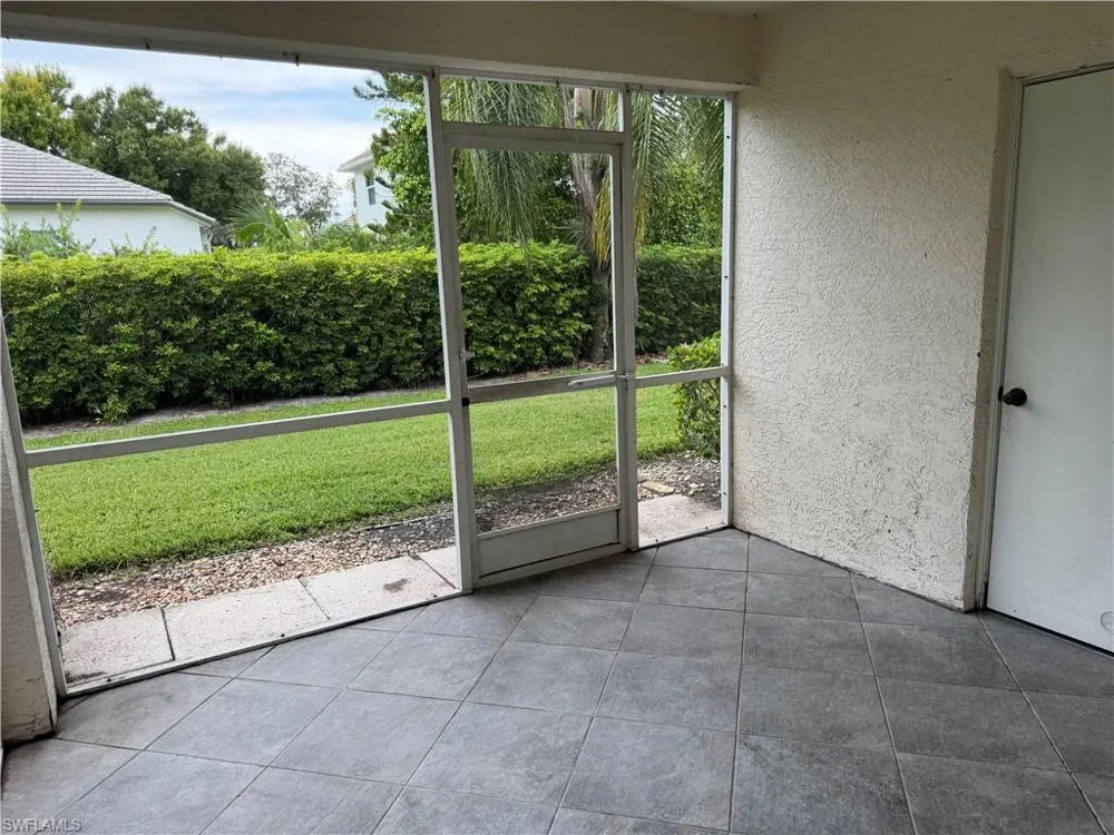 7755 Jewel Lane #103 Naples, FL 34109