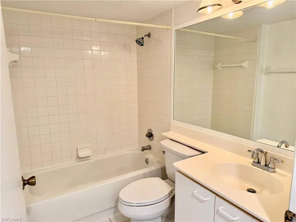 7755 Jewel Lane #103 Naples, FL 34109