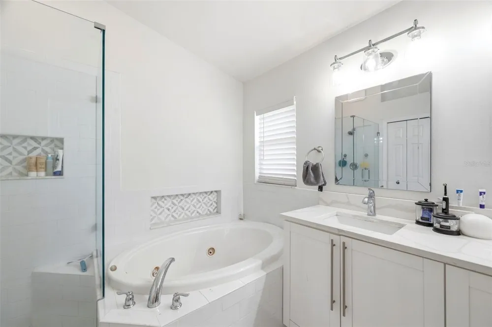 13108 ROYAL GEORGE AVE Odessa, FL 33556