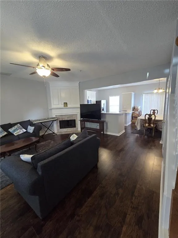 1090 Kilmington Court Alpharetta, GA 30009
