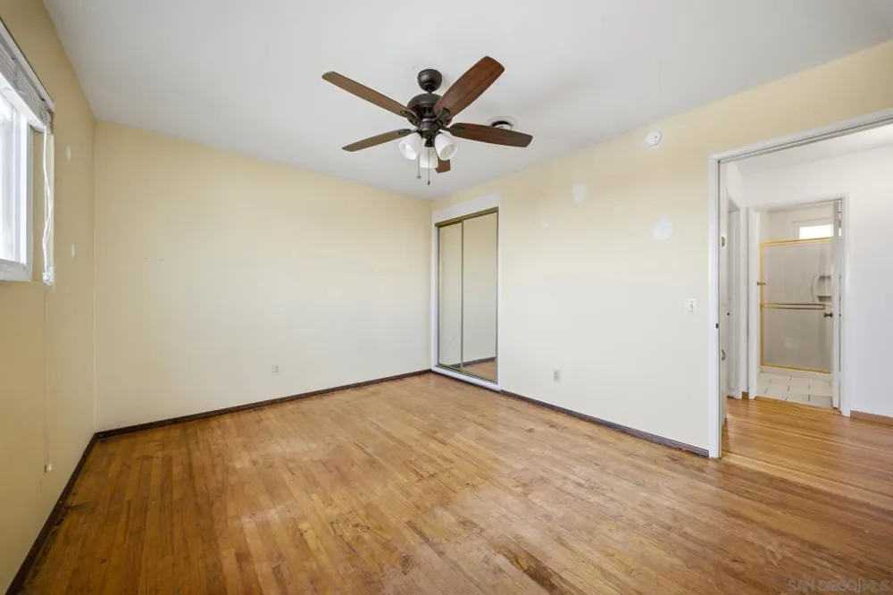6082 Schuyler San Diego, CA 92139