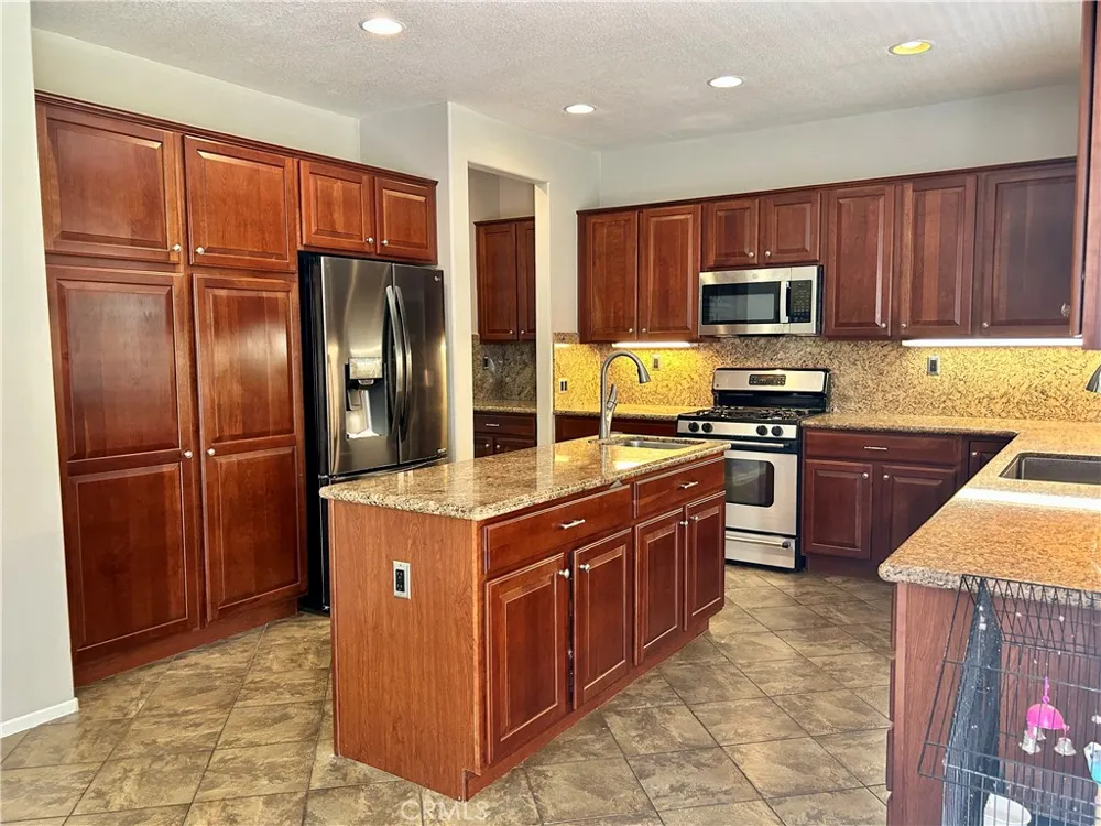 3089 Lilac Cir Murrieta, CA 92563