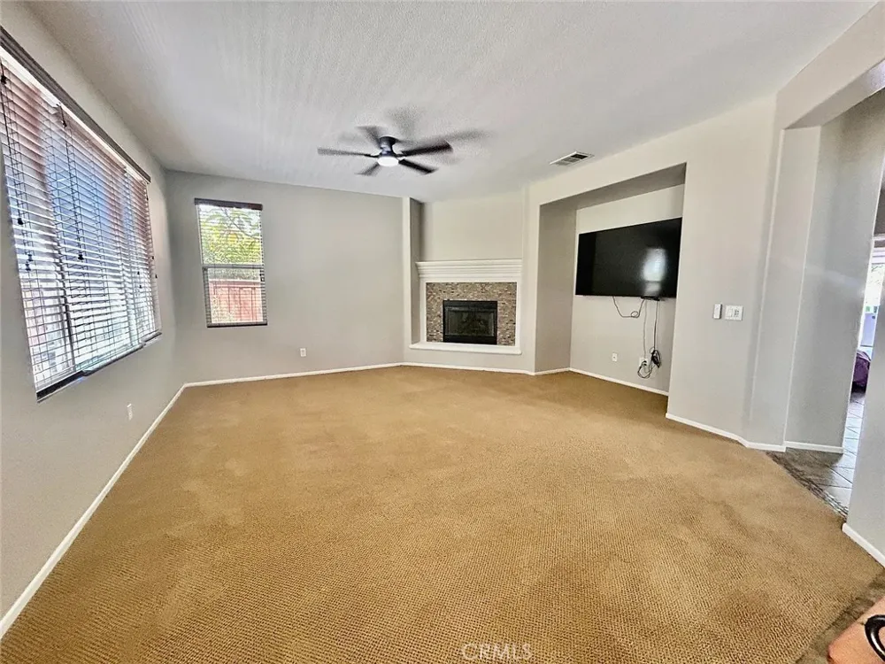 3089 Lilac Cir Murrieta, CA 92563