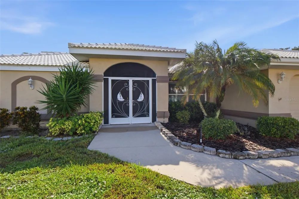 1011 BECKLEY Venice, FL 34292