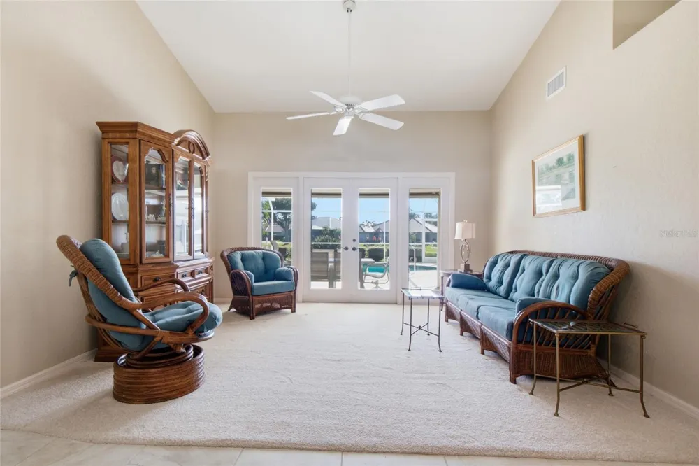 1011 BECKLEY Venice, FL 34292