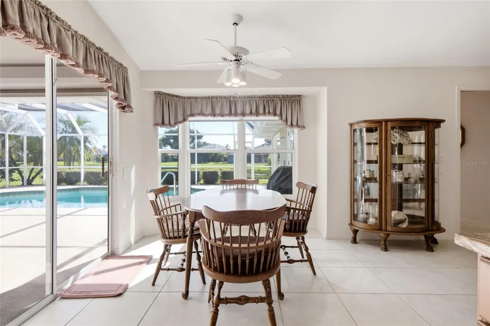 1011 BECKLEY Venice, FL 34292