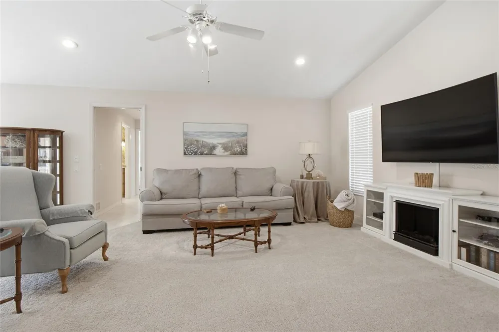 1011 BECKLEY Venice, FL 34292