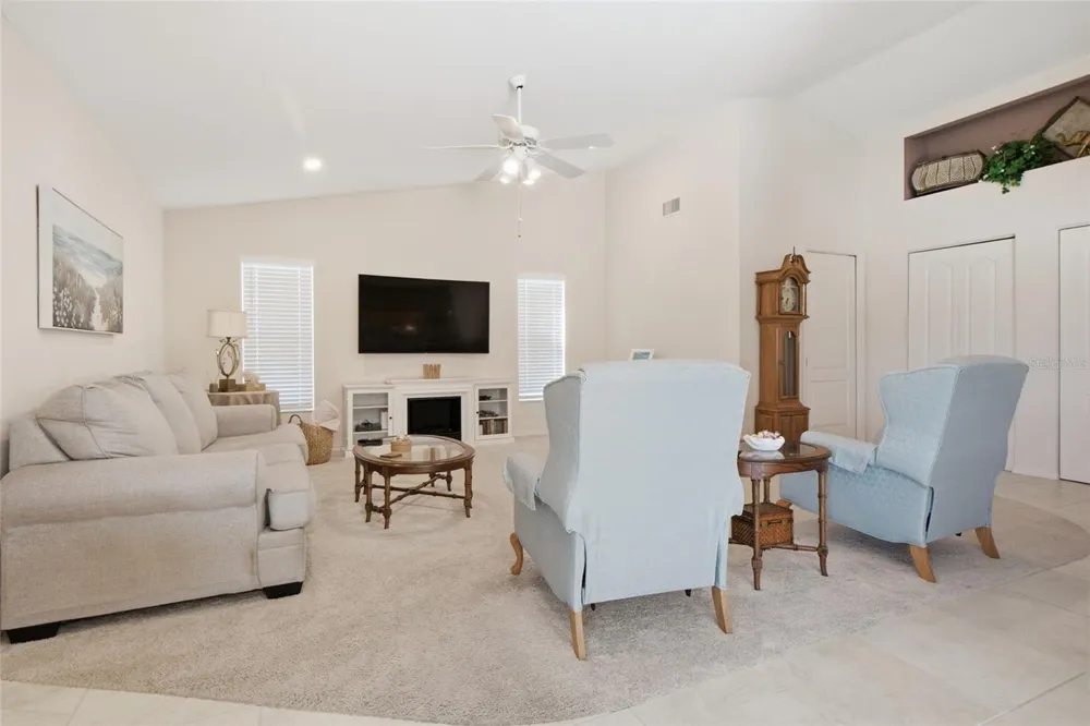 1011 BECKLEY Venice, FL 34292