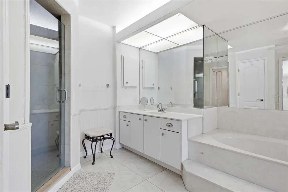1011 BECKLEY Venice, FL 34292