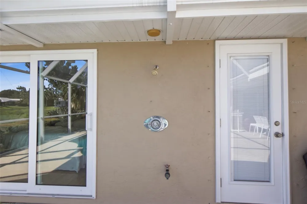 1011 BECKLEY Venice, FL 34292