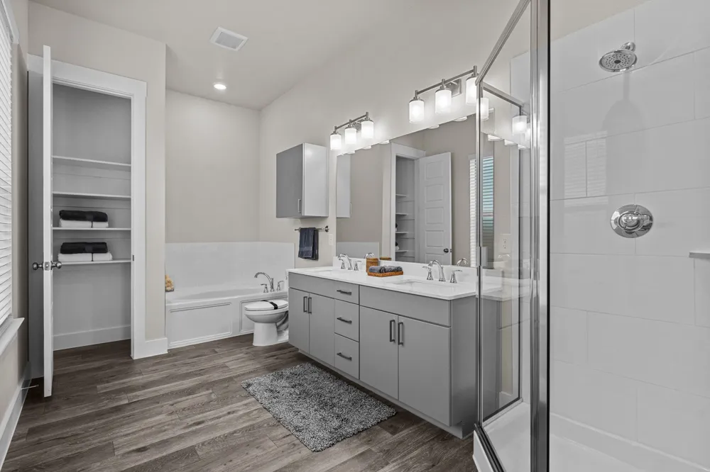3291 Ganzer Road W #1111A Denton, TX 76207