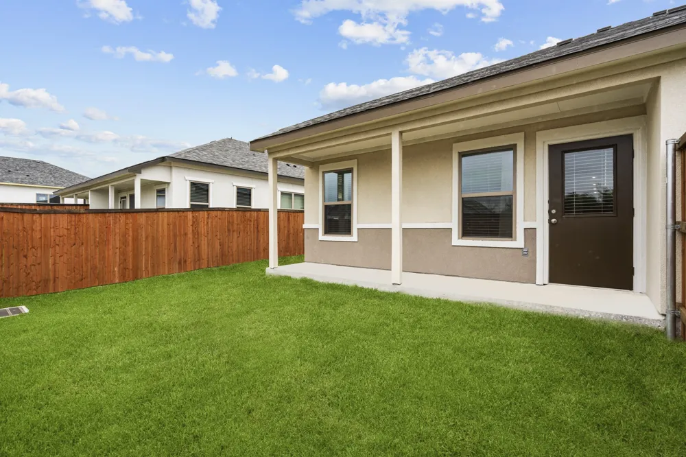 3291 Ganzer Road W #1111A Denton, TX 76207