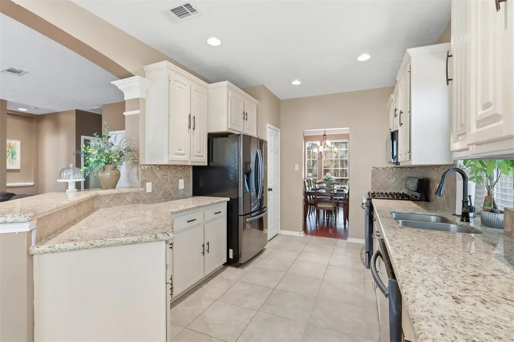 12010 Audrey Court Pinehurst, TX 77362