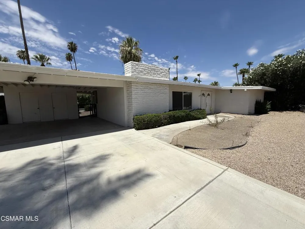 45727 Toro Peak Road Palm Desert, CA 92260