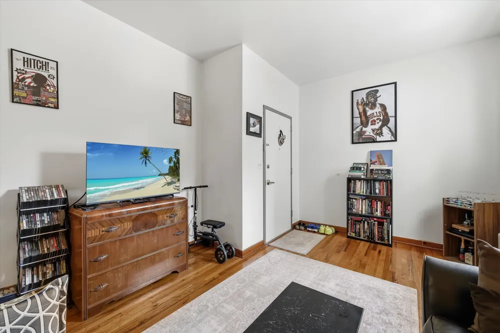 416 68TH ST Guttenberg, NJ 07093