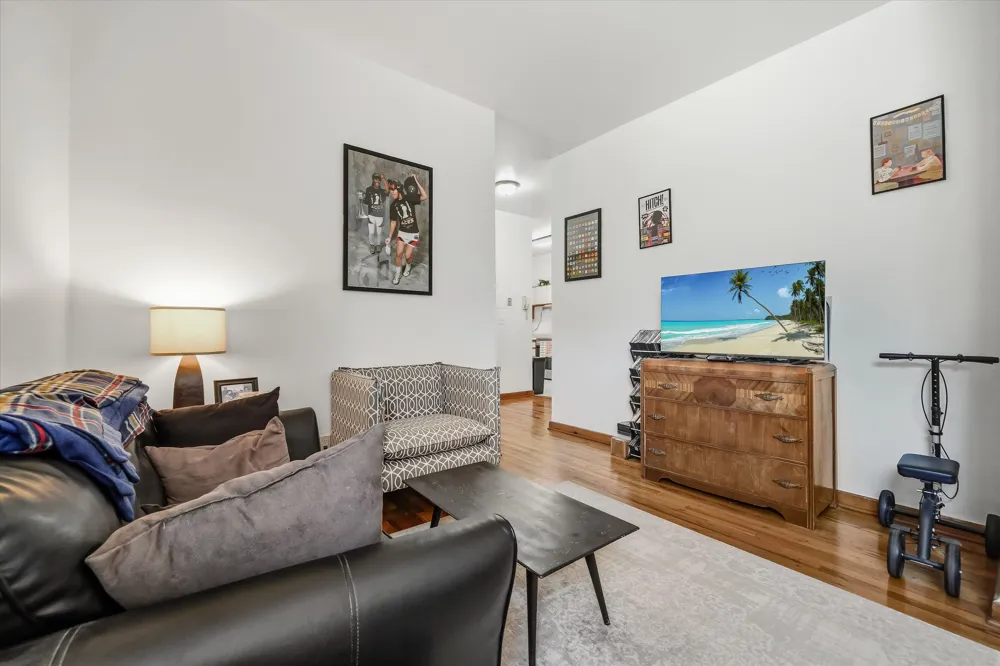 416 68TH ST Guttenberg, NJ 07093