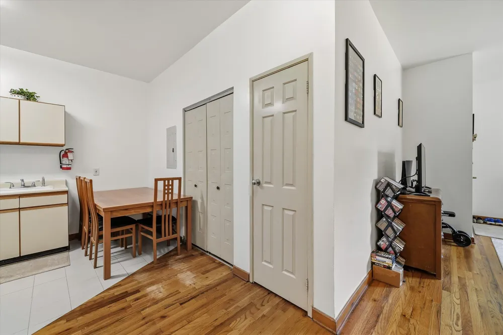 416 68TH ST Guttenberg, NJ 07093