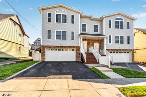 12 Washington Pl