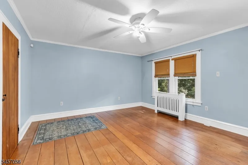 43 Maxim Dr Hopatcong, NJ 07843