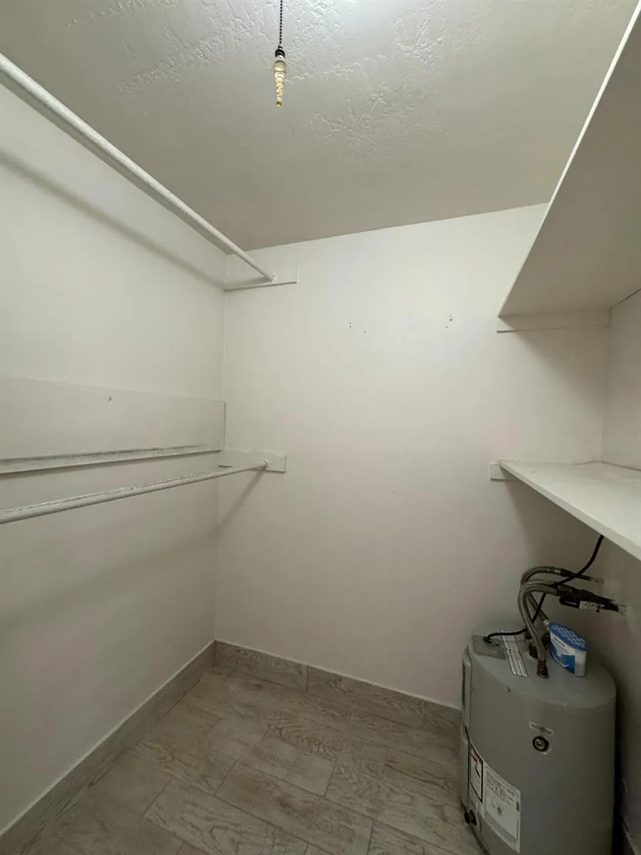 340 SW 16th Court #1 Fort Lauderdale, FL 33315