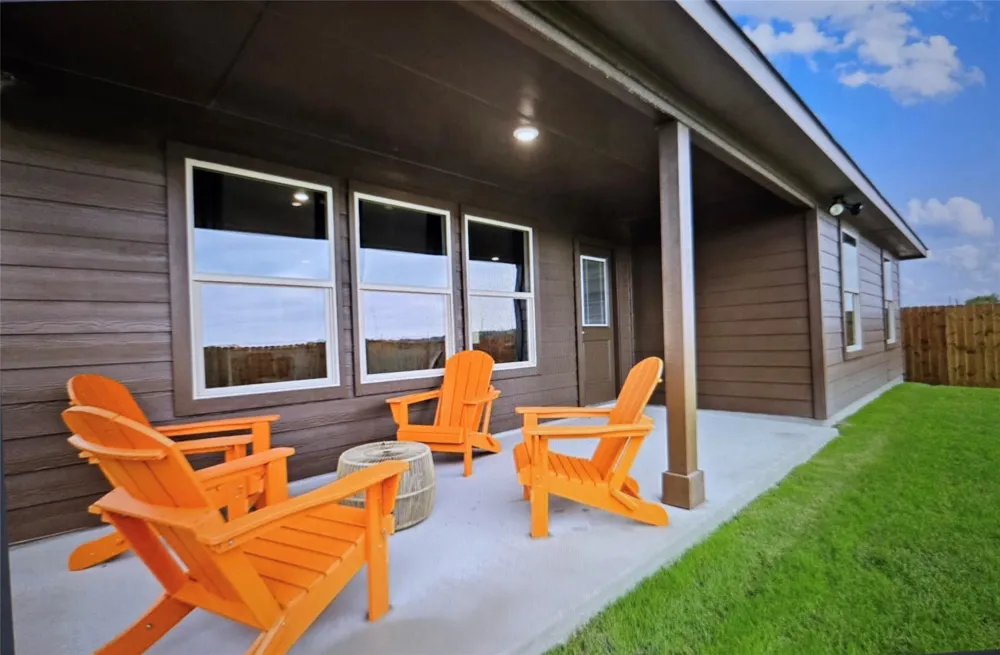1517 Central Park Drive Alvarado, TX 76009