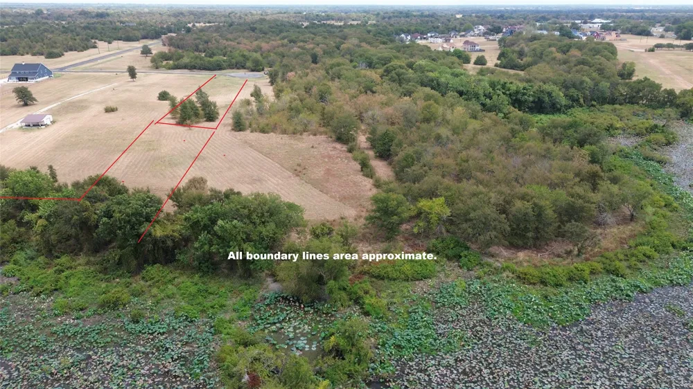 Lago Vista Drive East Tawakoni, TX 75472